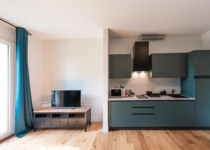 Miramare 5 Posti Letto * Trieste